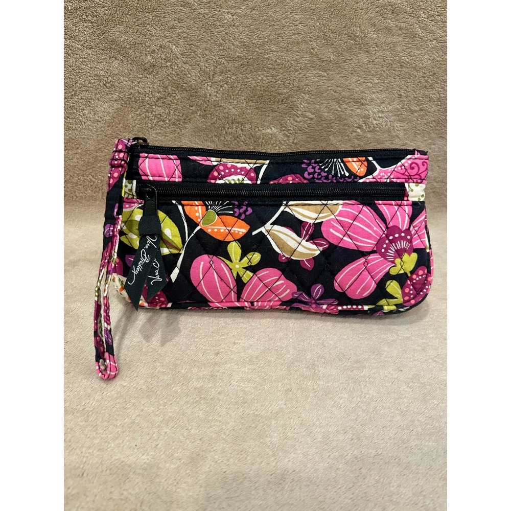Vera Bradley Pirouette Pink Quilted Floral Wristlet Wallet Clutch Bag Purse EUC